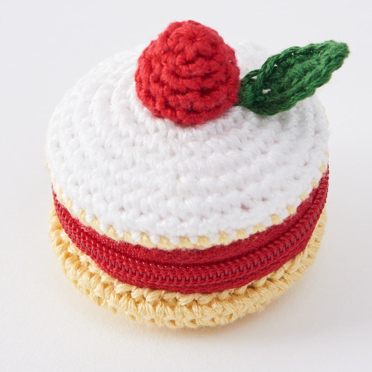 Cake crochet pouch kit